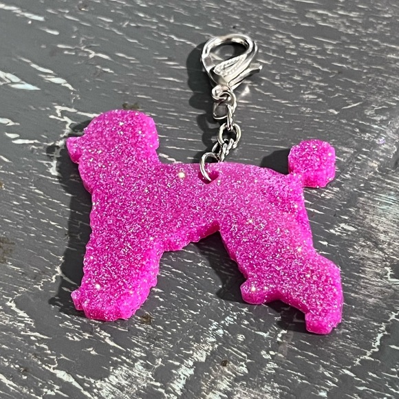 Handmade pink poodle keychain​​ - Picture 2 of 3